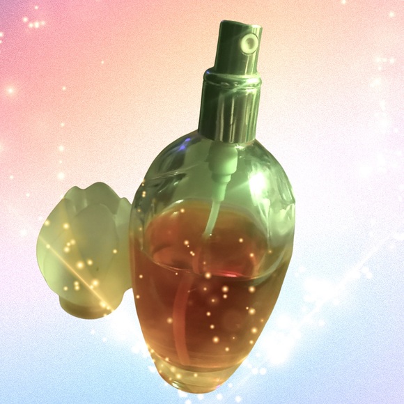 Discontinued Chloe’ narcisse eau de toilet spray full sized - Picture 2 of 6